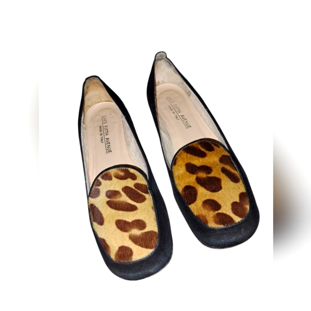 Saks Fifth Avenue Leopard Print Black Flats. Italian Made. SIZE 6 1/2 B
